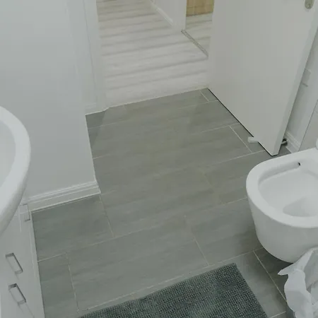 Lovely Modern 2 Bed Flat With Parking, Close To City Centre Manchester Exterior photo